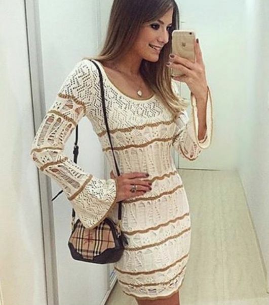 VESTIDO TRICOT MANGA PRINCESS - BRANCO COM DOURADO